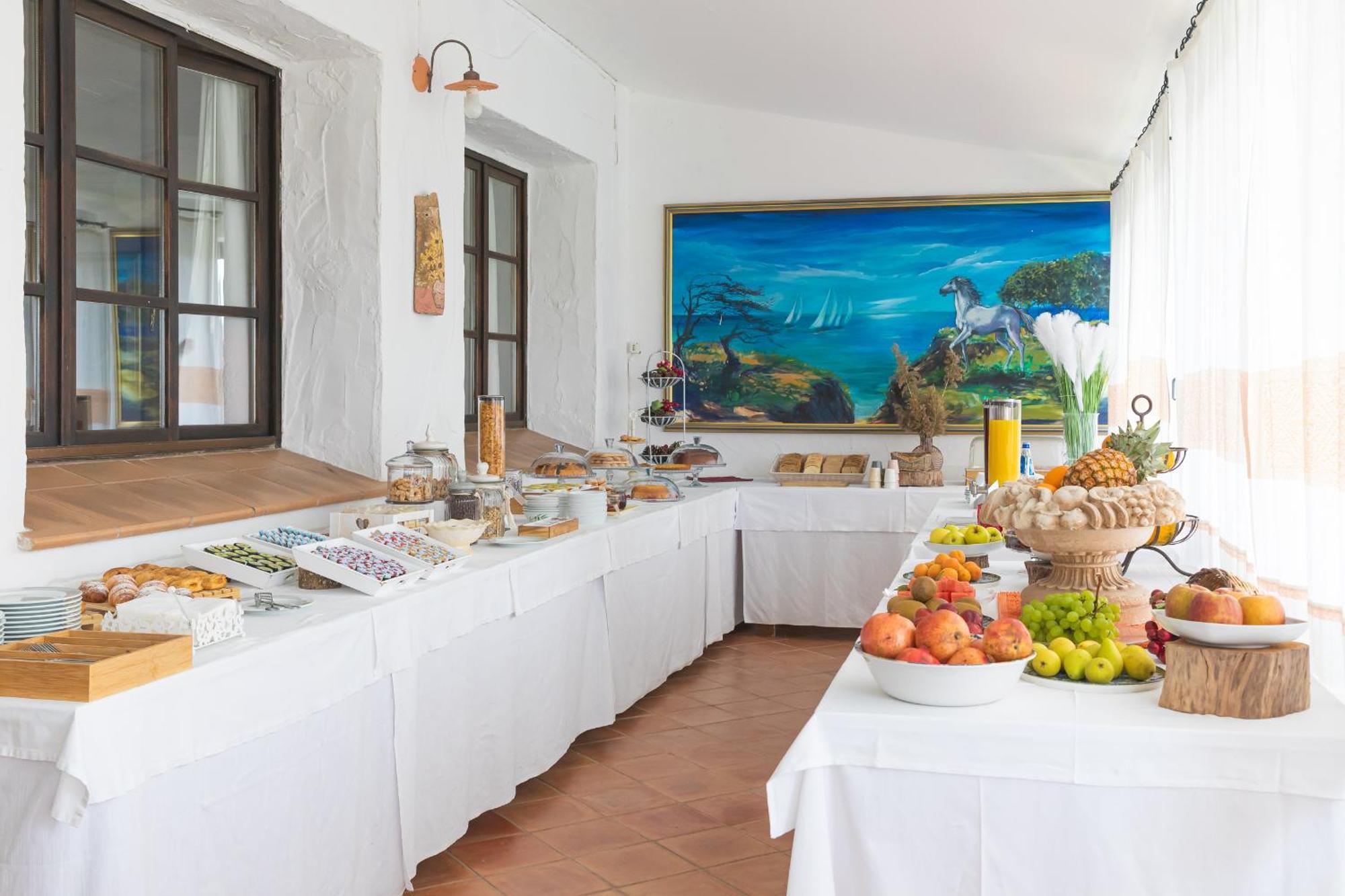 Hotel Ristorante S'Astore Benetutti Екстер'єр фото