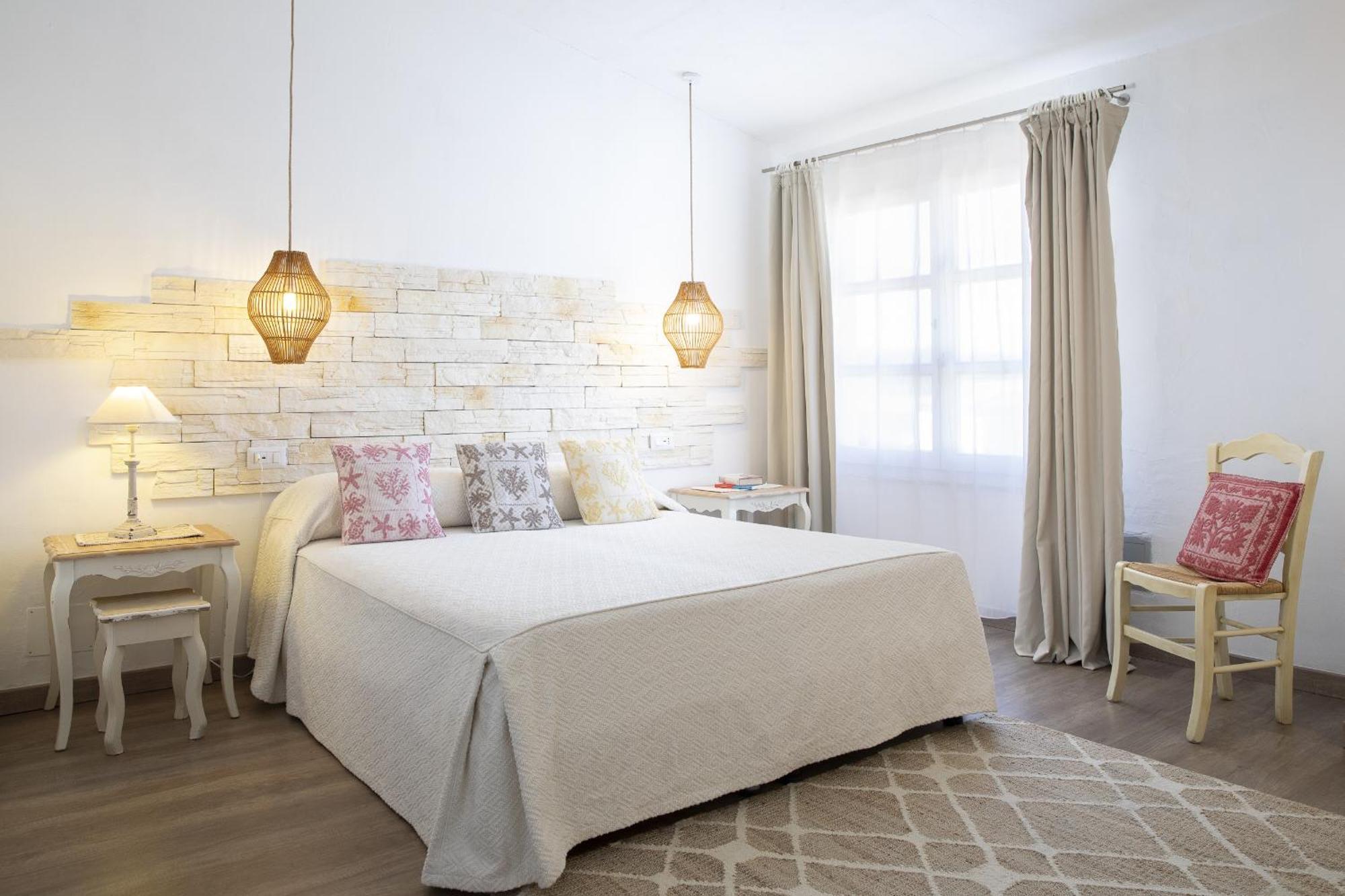 Hotel Ristorante S'Astore Benetutti Екстер'єр фото