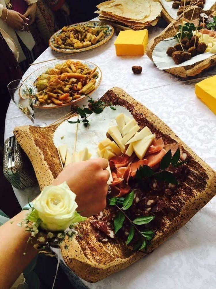 Hotel Ristorante S'Astore Benetutti Екстер'єр фото